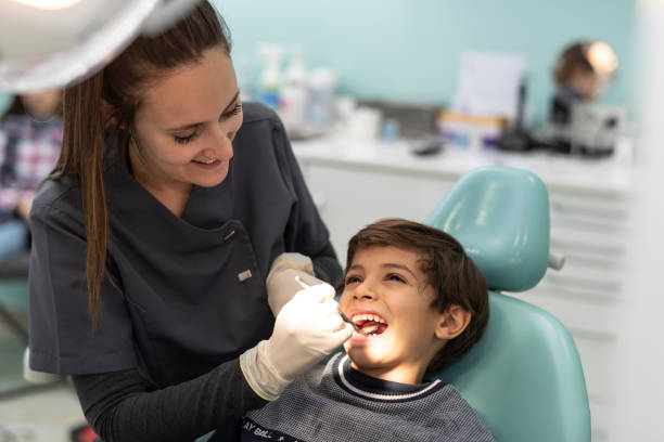 Best Urgent Tooth Repair  in Syosset, NY